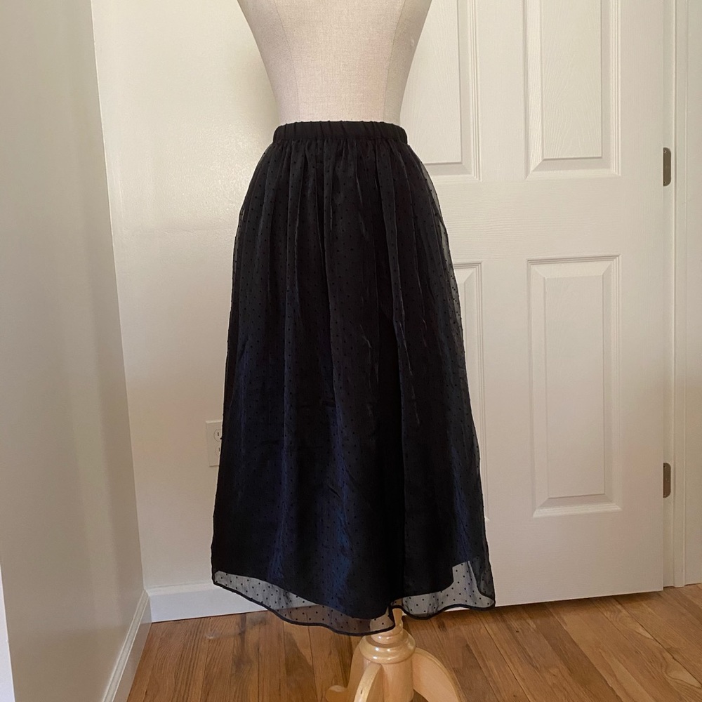 Black midi skirt